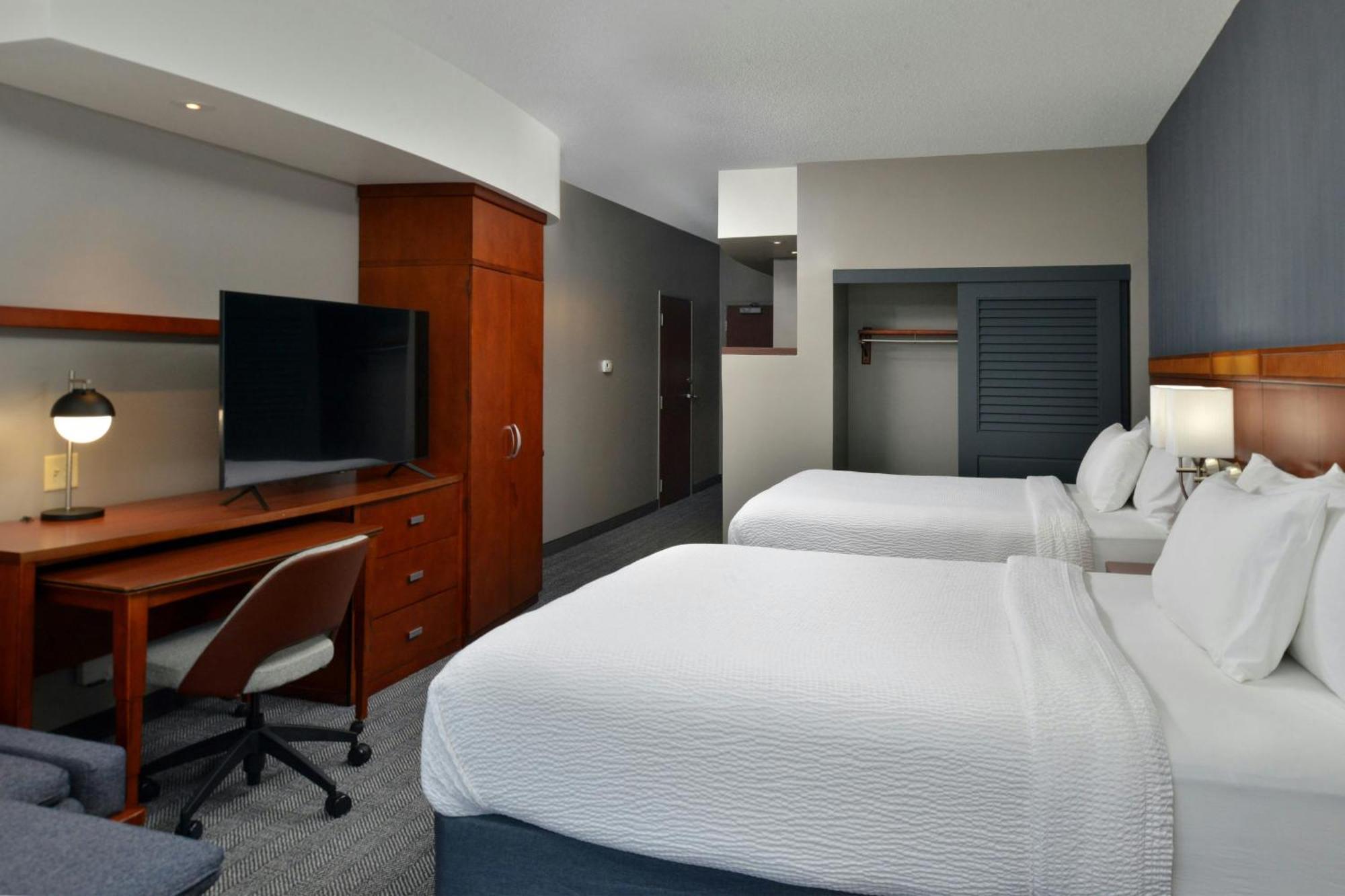 Courtyard By Marriott Harrisburg Hershey Exteriör bild
