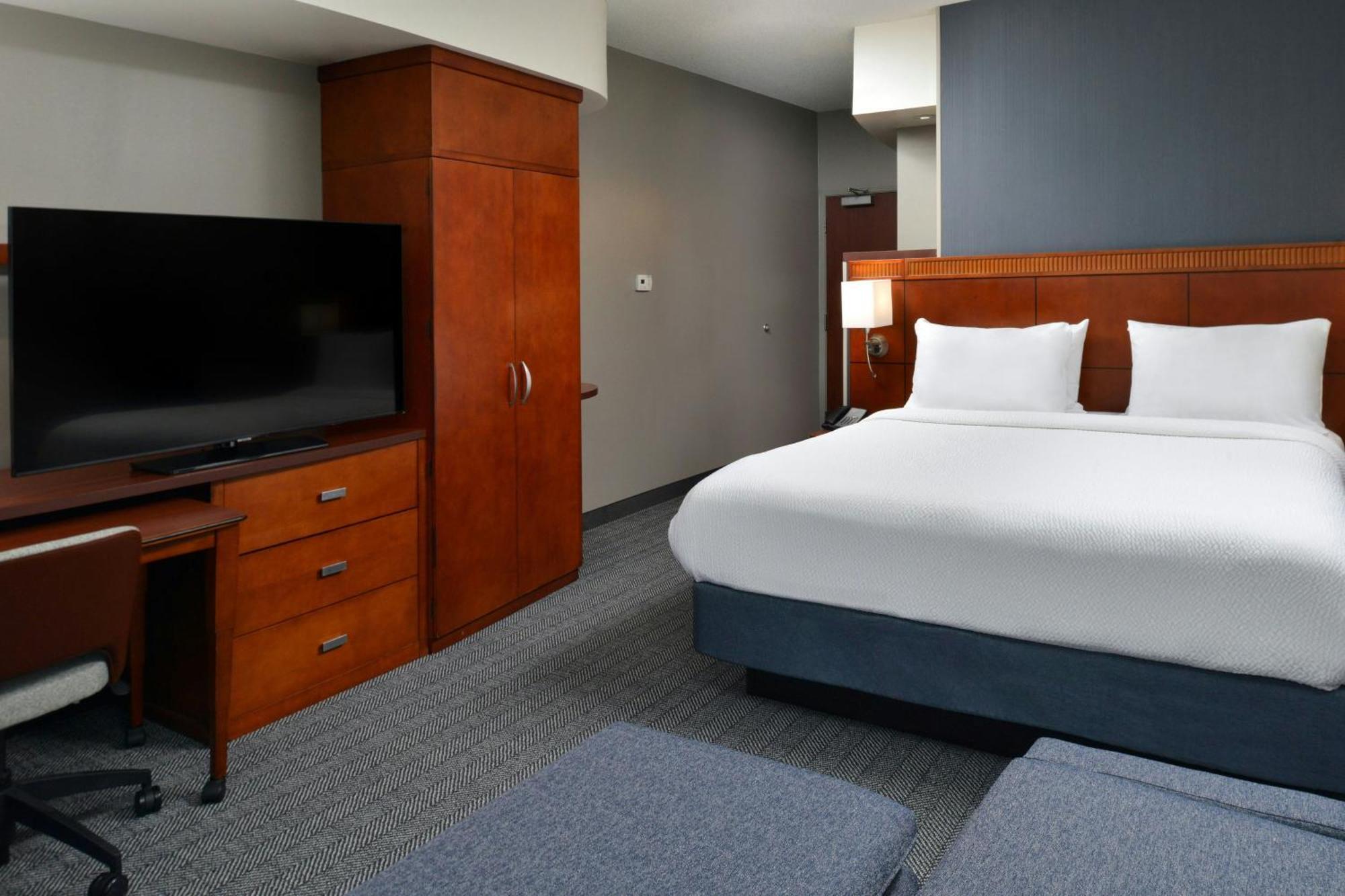 Courtyard By Marriott Harrisburg Hershey Exteriör bild
