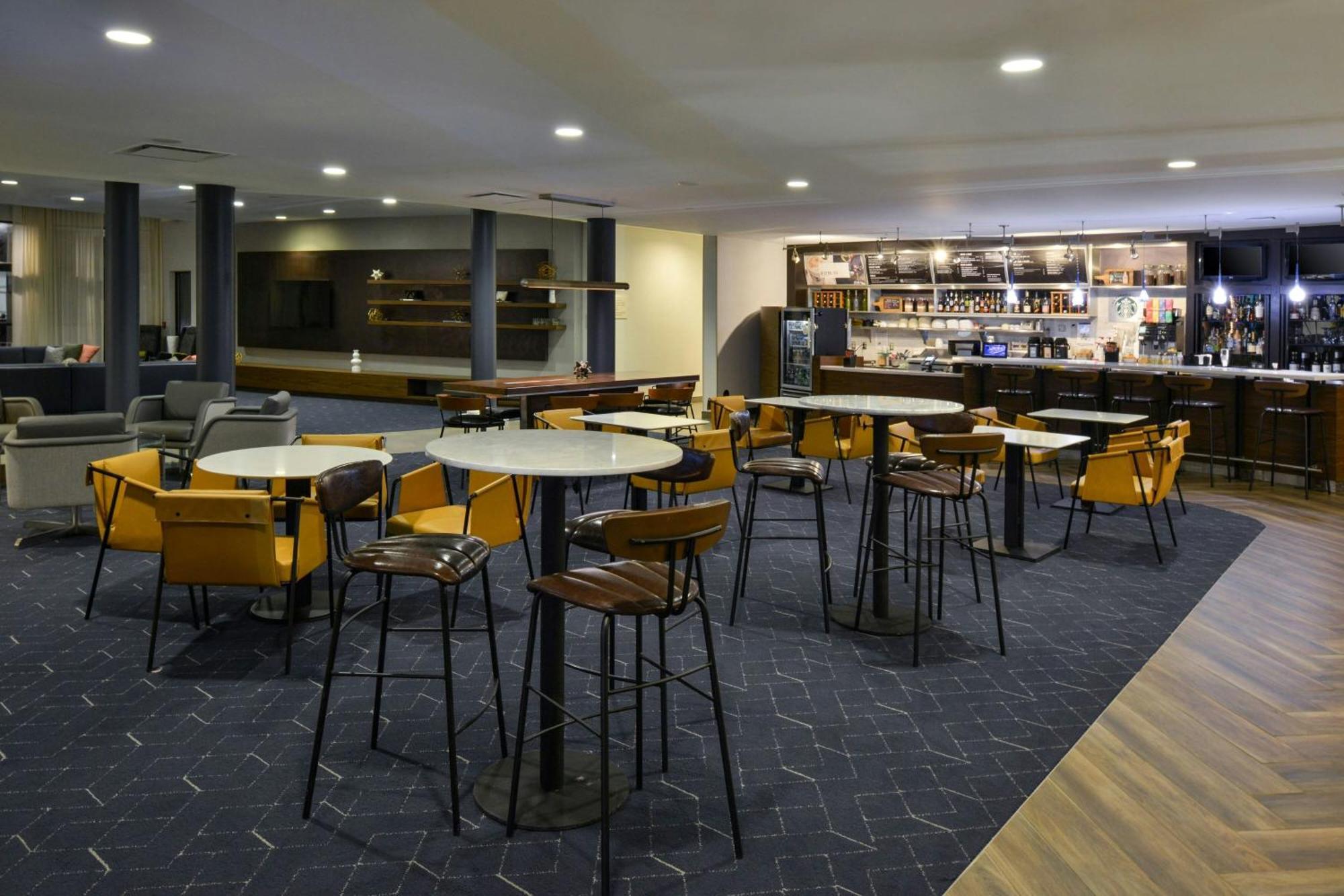 Courtyard By Marriott Harrisburg Hershey Exteriör bild